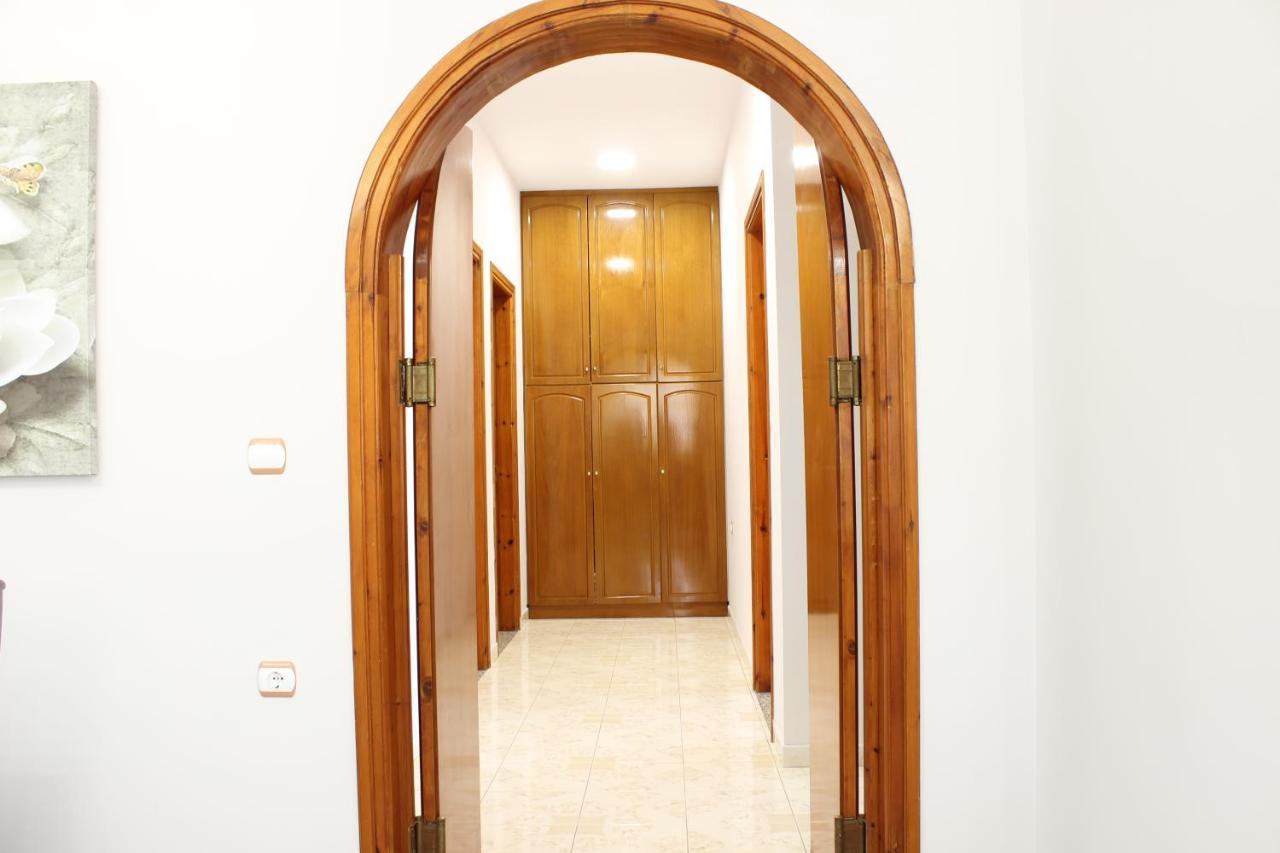 Leva'S Apartments Sarande Exterior photo